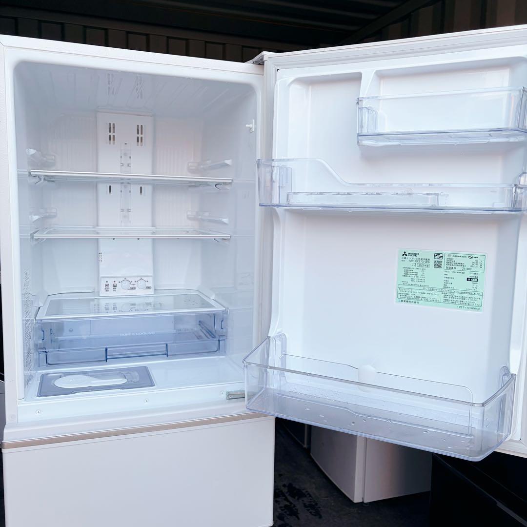 運搬取付無料！ホワイト純正MITSUBISHIシンプルスリム冷蔵庫！完動超美品！