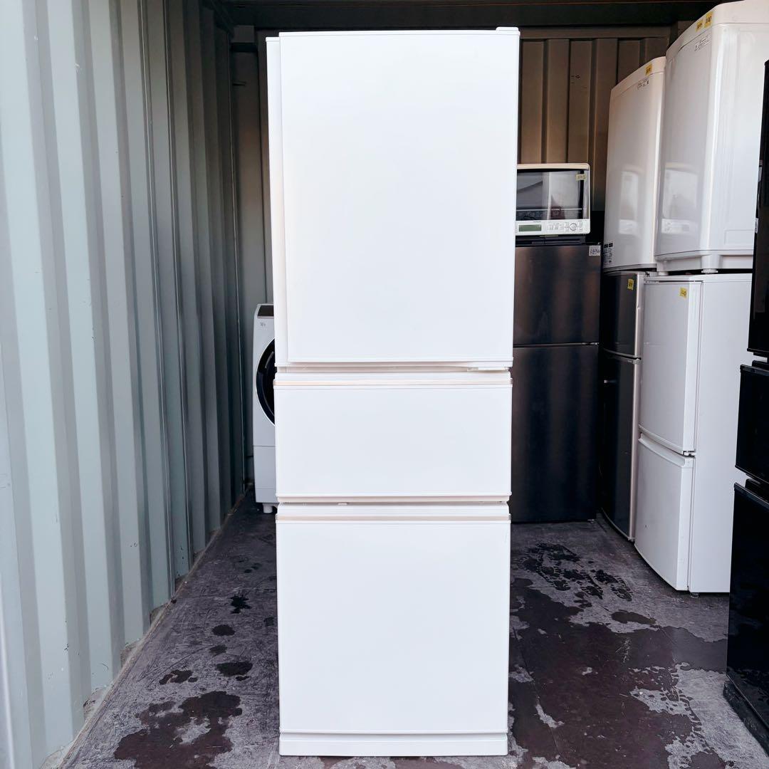 運搬取付無料！ホワイト純正MITSUBISHIシンプルスリム冷蔵庫！完動超美品！