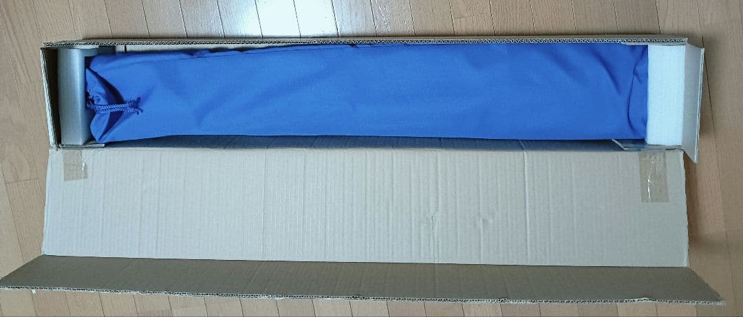 EPSONプロジェクター・スクリーン　セット売り