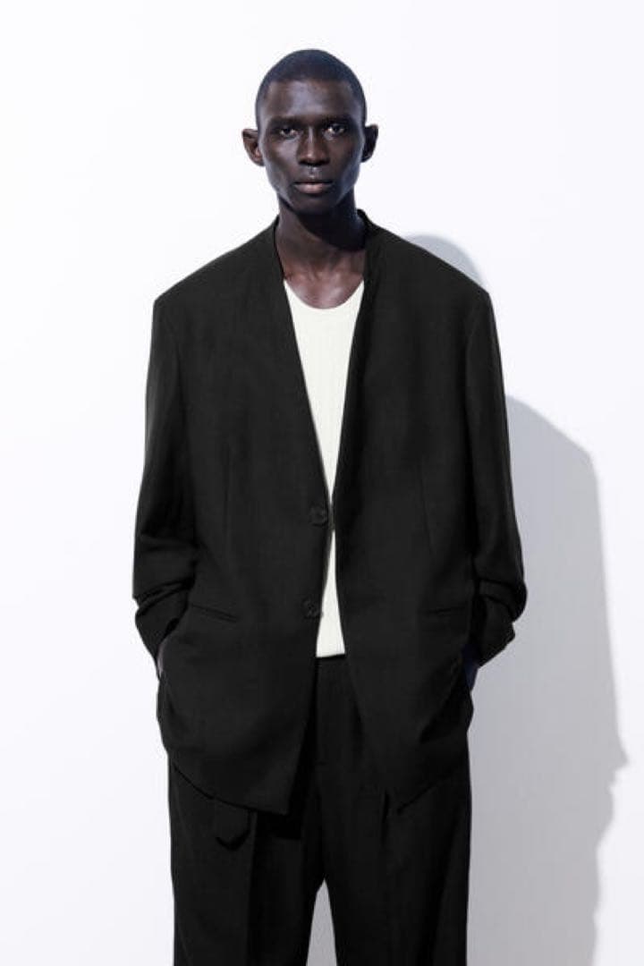 COS atelier ノーカラージャケット