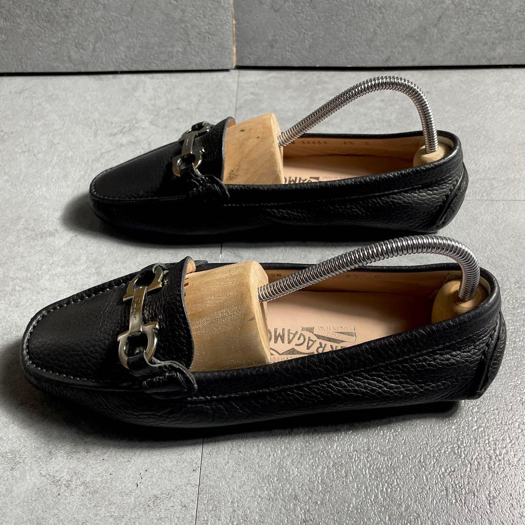 美品✨ フェラガモ ローファー ガンチーニ シボ革 シルバー金具 ブラック