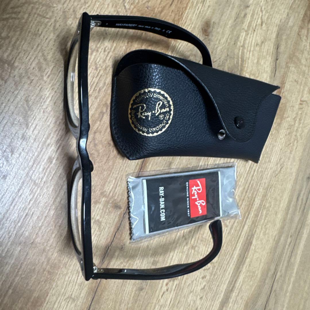 RayBan 調光ウェイファーラー RB2140F
