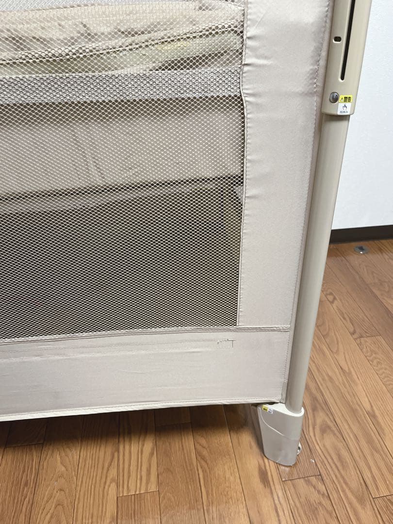 【美品】アップリカ ココネルエアー ベビーベッド サークル 寝具