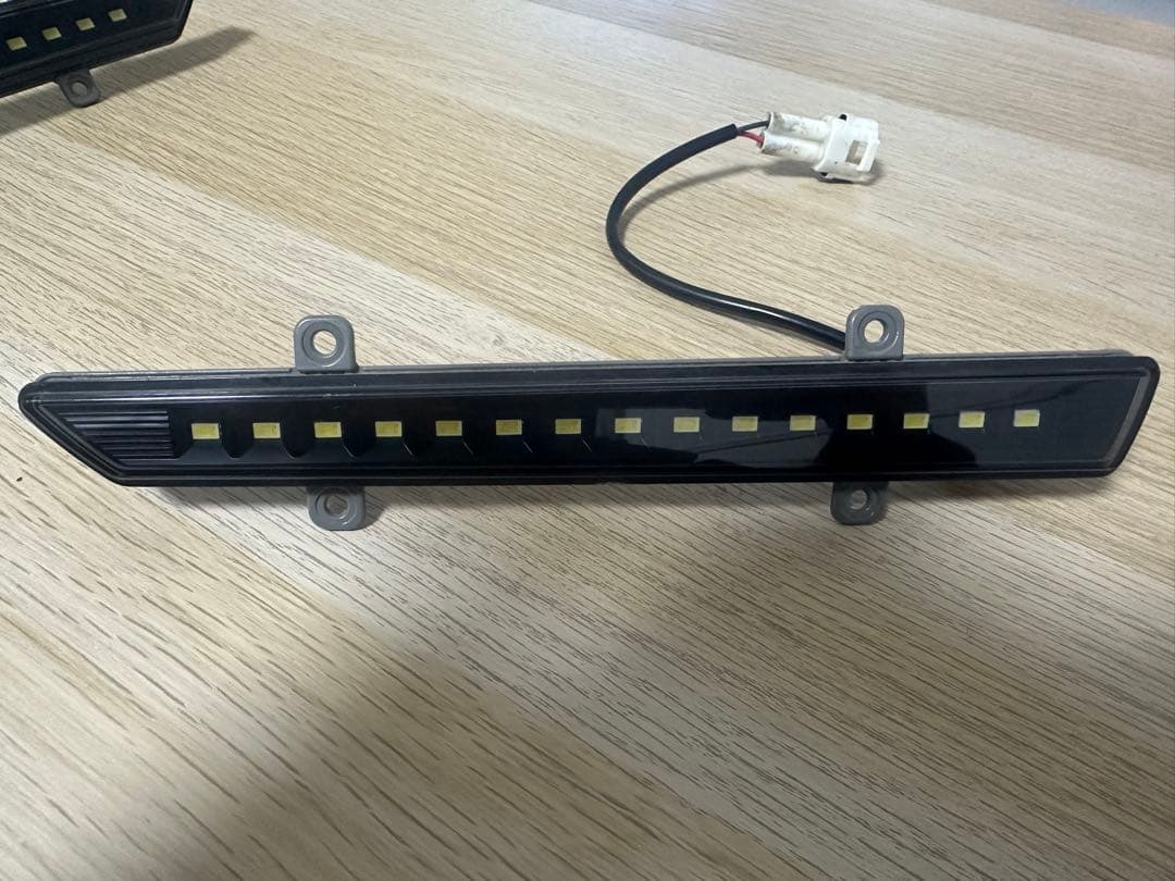 最終値下げ80系ノア ヴォクシー TRDフロントスポイラー用デイライト左右セット