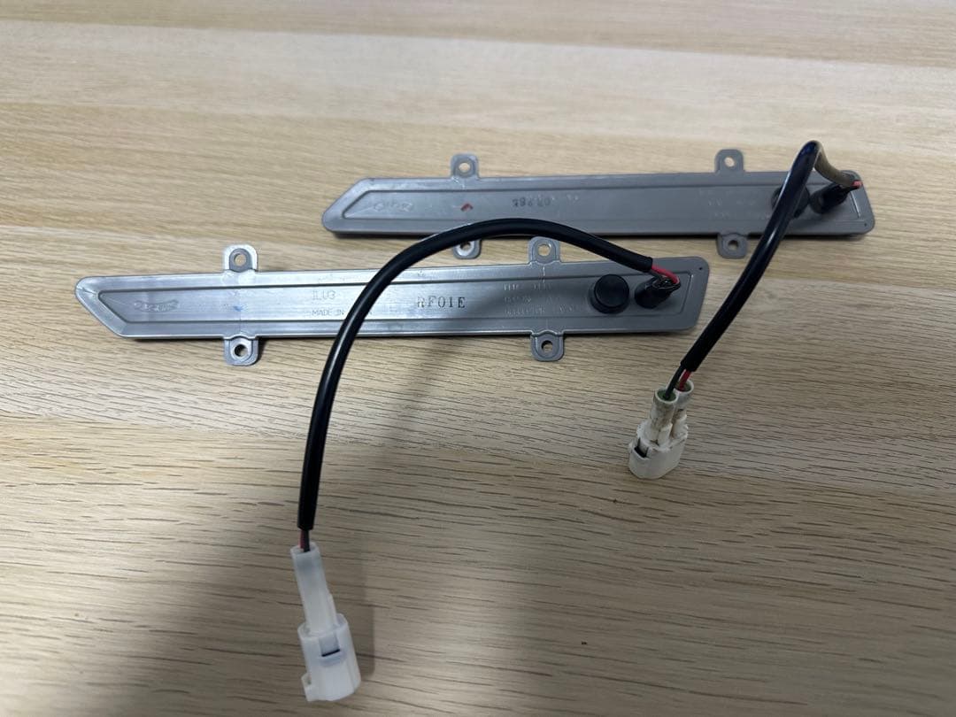 最終値下げ80系ノア ヴォクシー TRDフロントスポイラー用デイライト左右セット