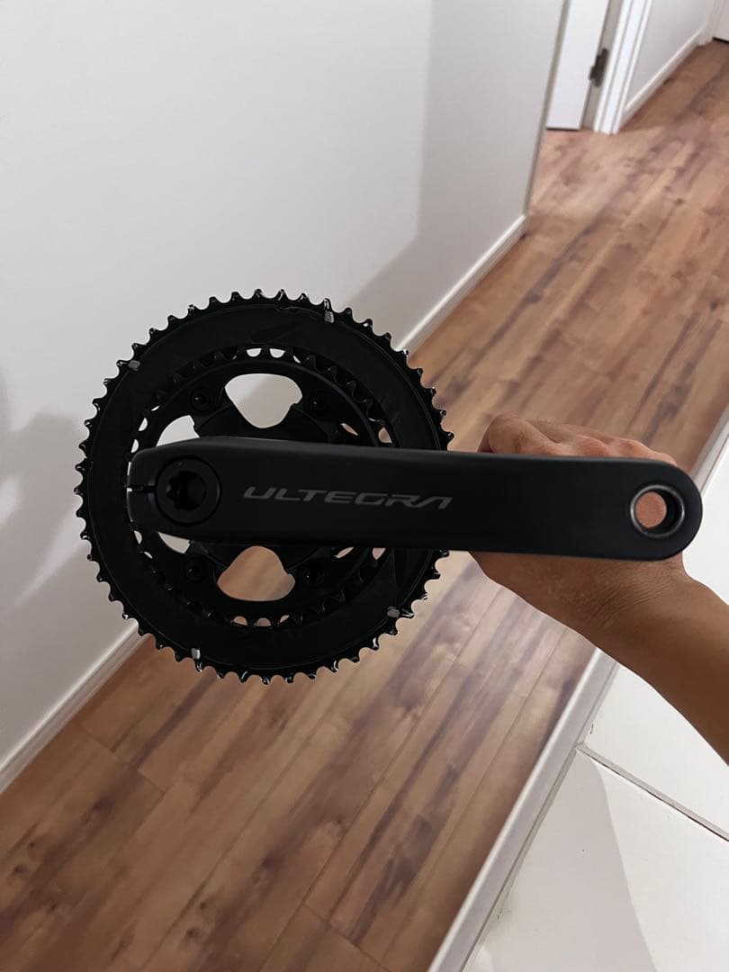 SHIMANO FC-R8100 クランクセット 172.5mm