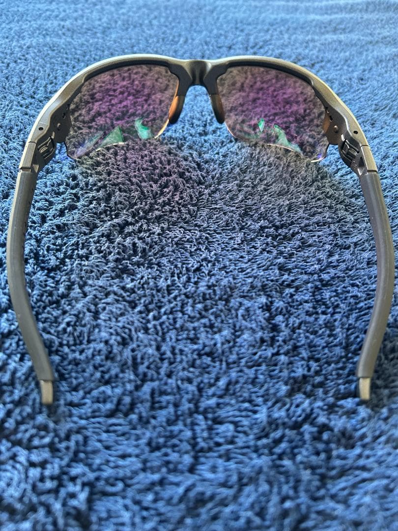 Oakley サングラス ブラックフレーム ブルーレンズ