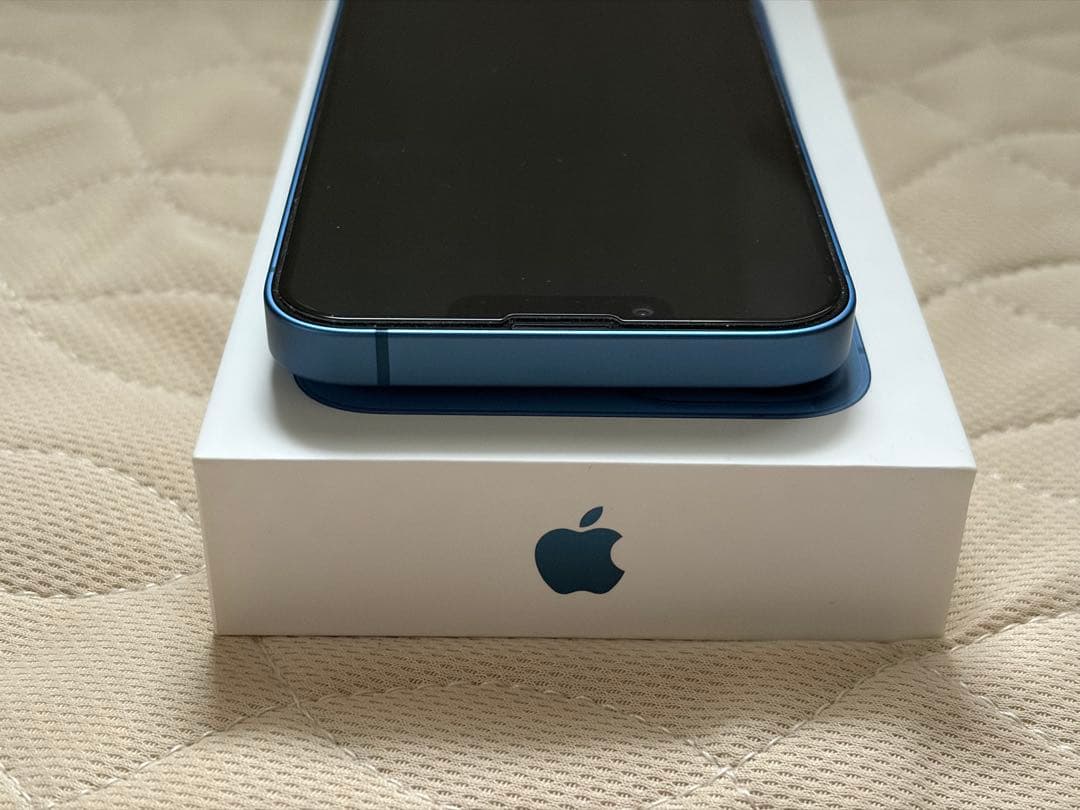 iPhone 13 128GB SIMフリー　　ブルー