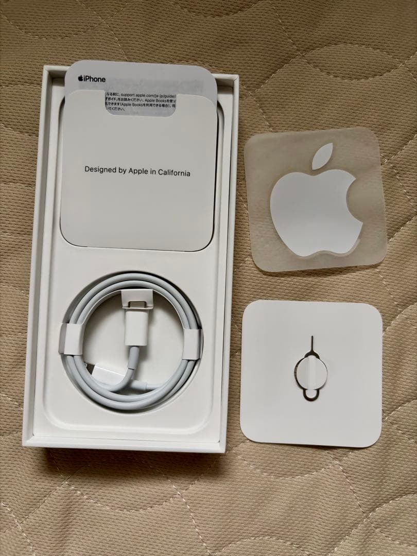 iPhone 13 128GB SIMフリー　　ブルー