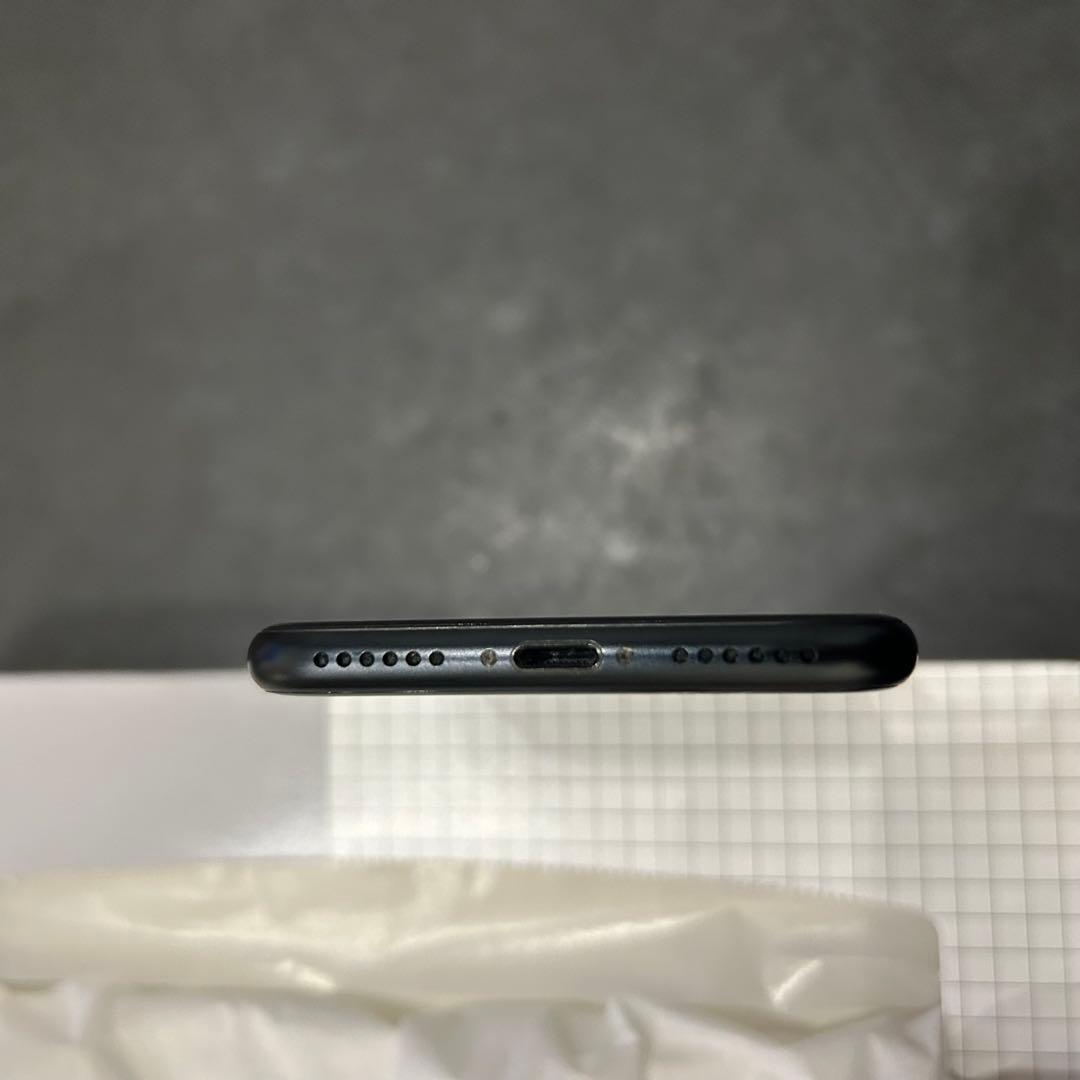 Apple iPhone SE 第3世代 ミッドナイト 本体 SIMフリー