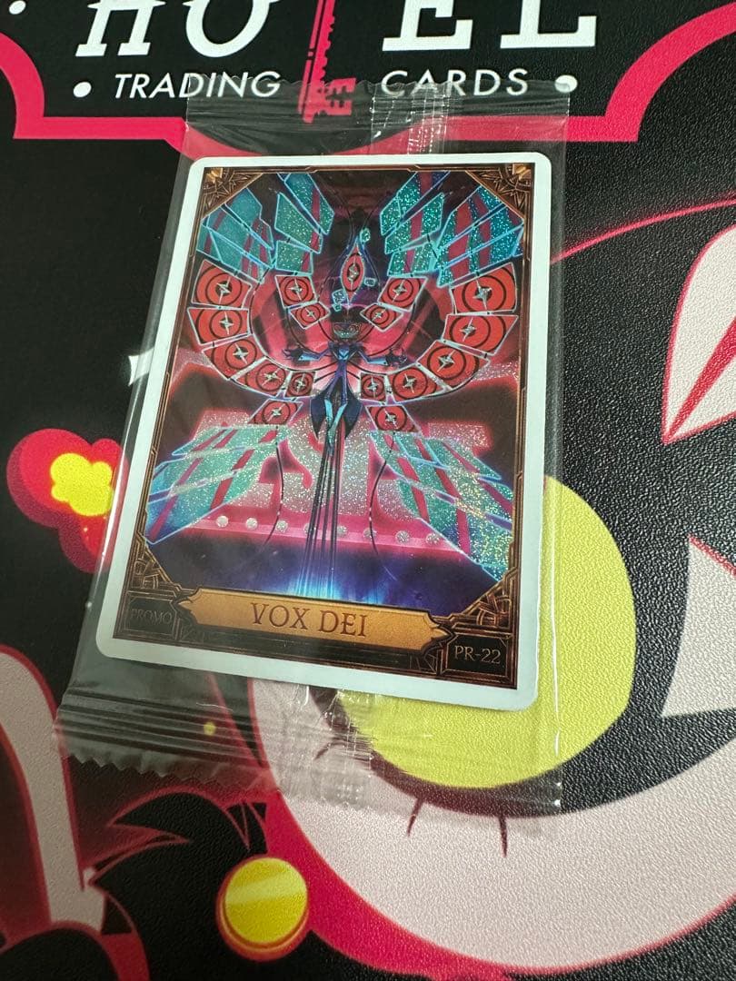 m*3様 PR-22 VOX DEI ハズビンホテル トレーディングカード①