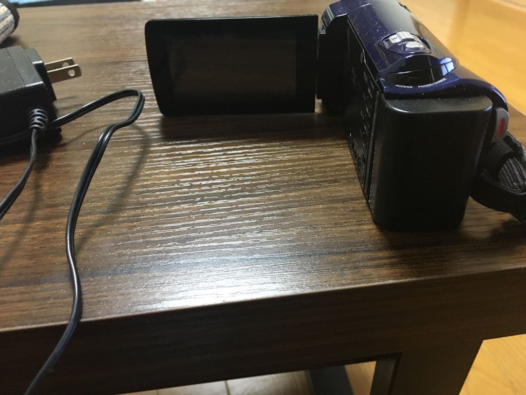 ビデオカメラ　jvc Everio