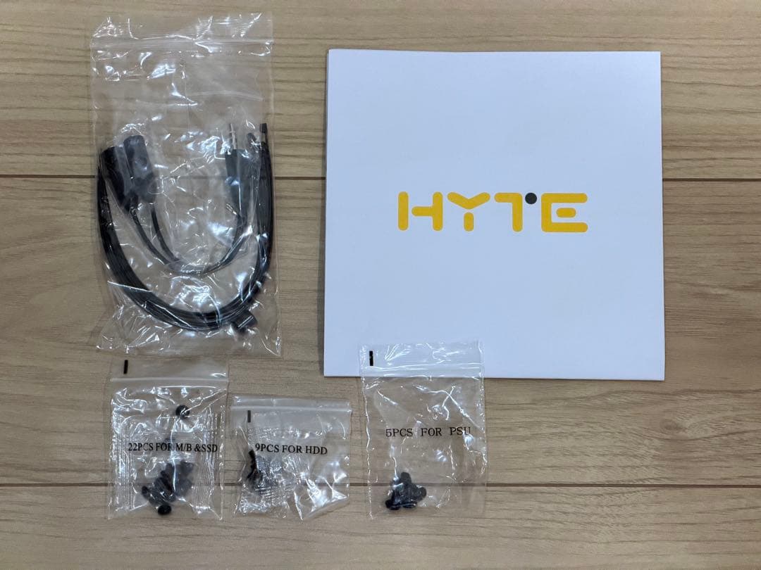 ハコス・ベールズ HYTE Y60 HAKOS BAELZ EDITION