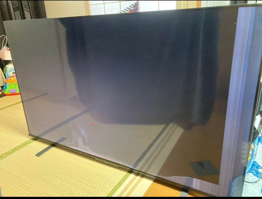 2022年式　東芝　REGZA 65インチ　液晶テレビ　画面ひび割れ　ジャンク