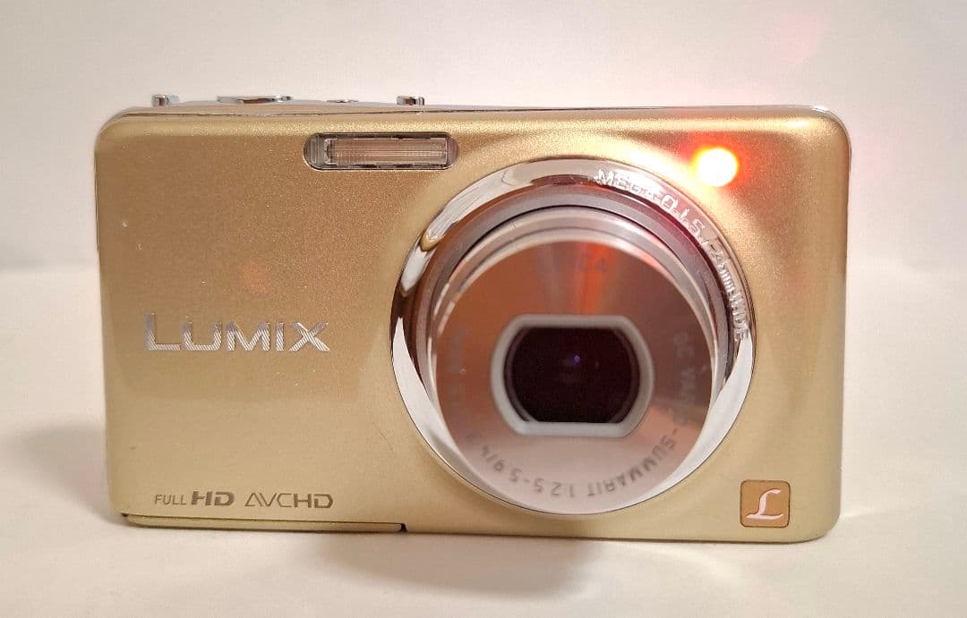 [美品]パナソニック Panasonic LUMIX DMC-FX77 コンデジ