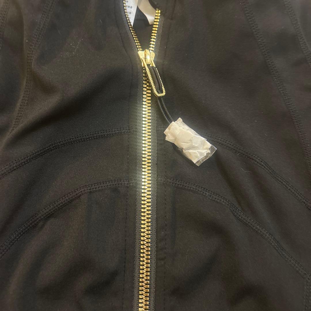 ルルレモン　M 新品