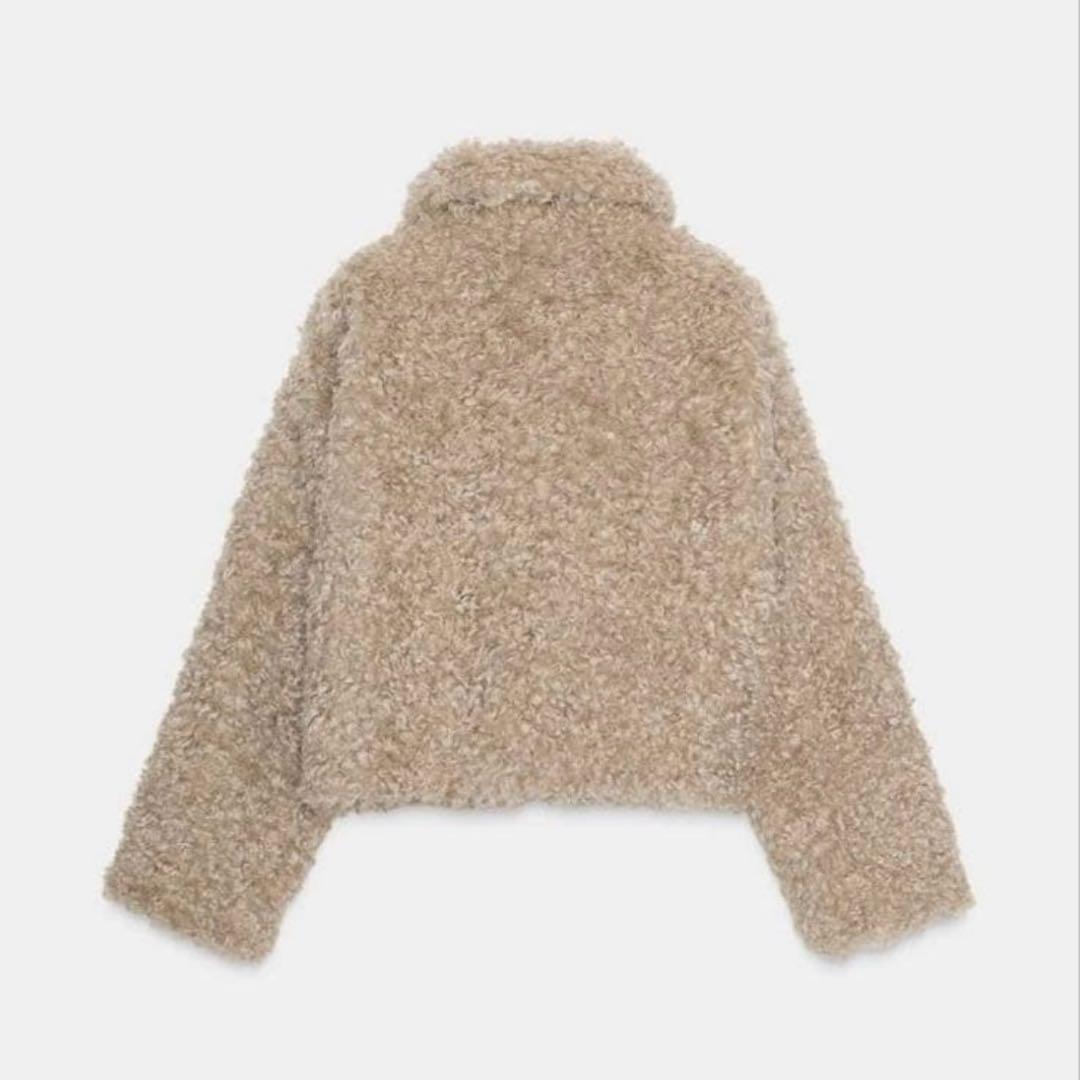 トグルボタンフェイクファージャケット