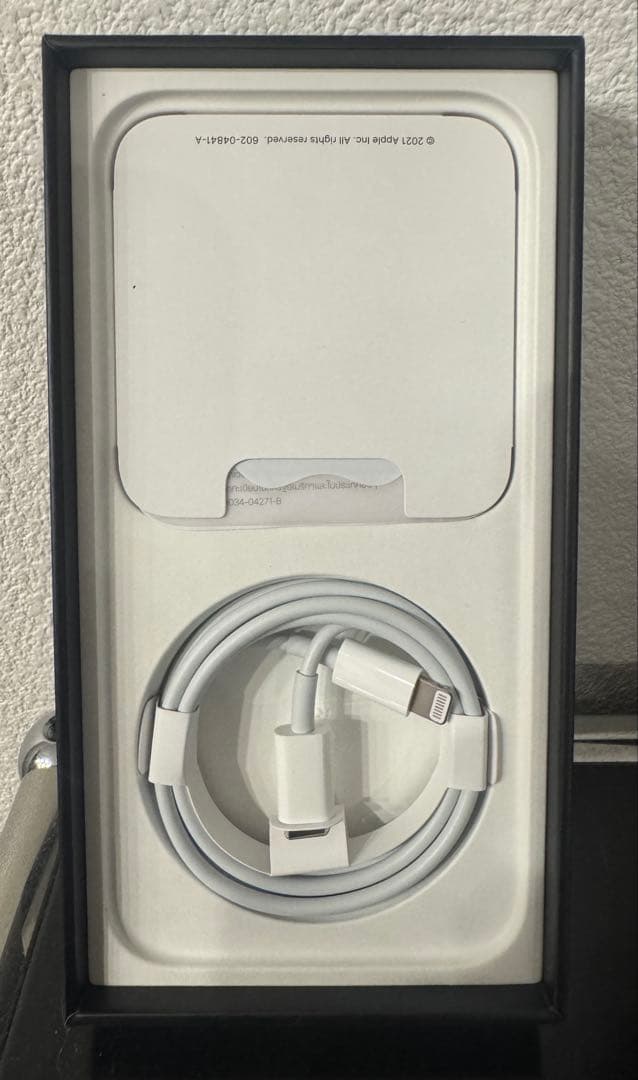 【美品】iPhone13 Pro 256G 海外版 グラファイト シャッター音無