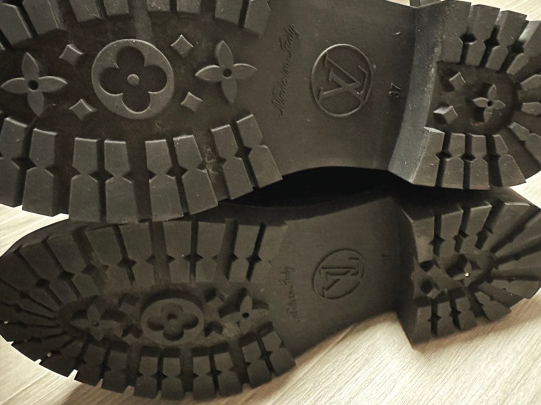 LOUIS VUITTON 長靴　レインブーツ