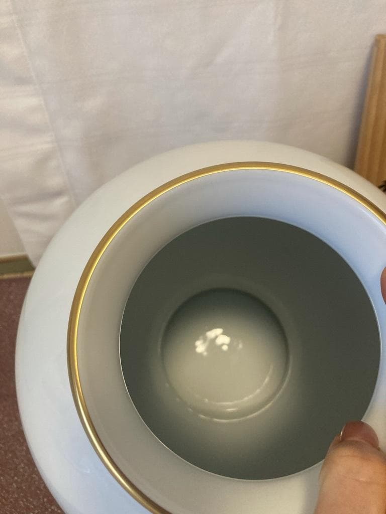 香蘭社　 花瓶　 花器　 金彩　蘭　木箱入り　高さ29.5cm