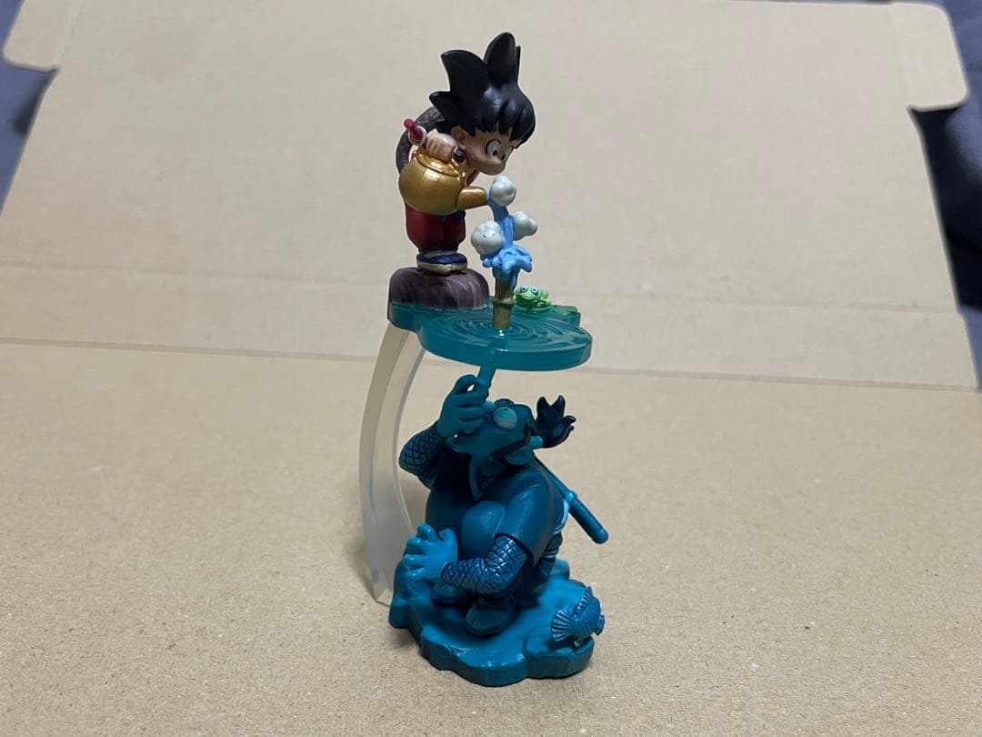 ドラカプ　ムラサキ曹長