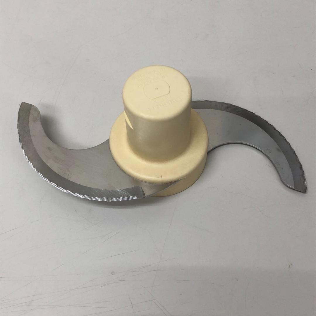 【美品】クイジナート　大型フードプロセッサー　DLC-NXJ2PS