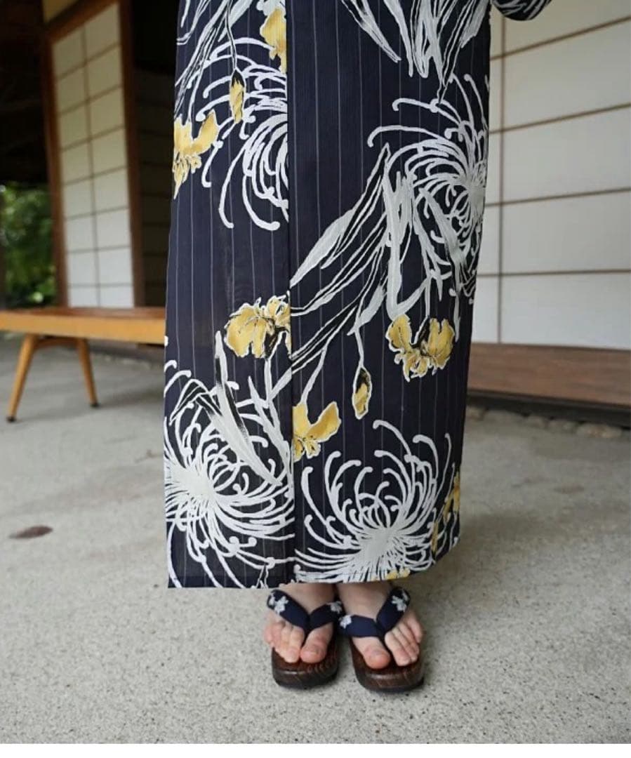 y*'様 【utatane×Acka.】浴衣4点セット 菖蒲と糸菊 navy