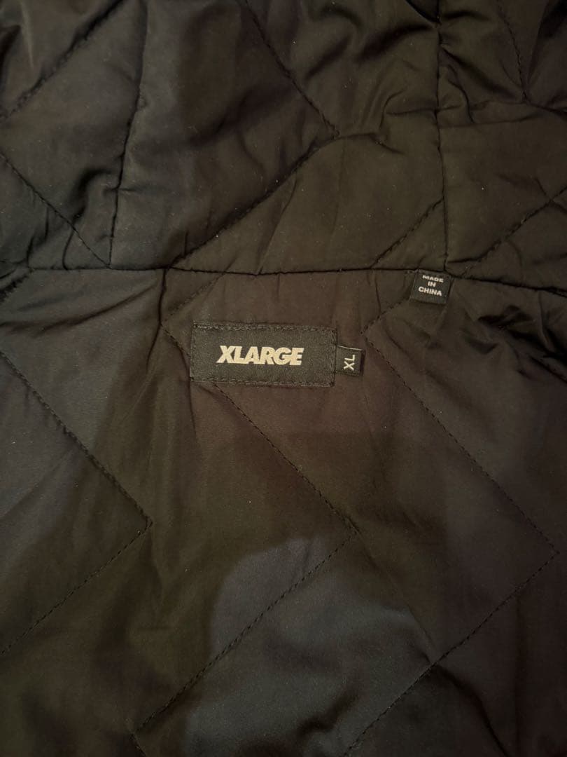XLARGE ブラック ダウンジャケット