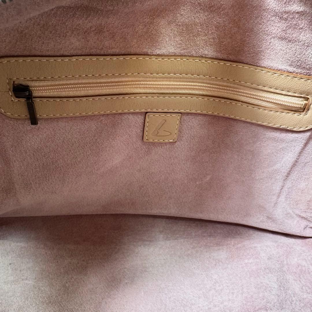 土屋鞄　ボストンバッグ　ドクターバッグ型　大容量　A4収納可能　オールレザー