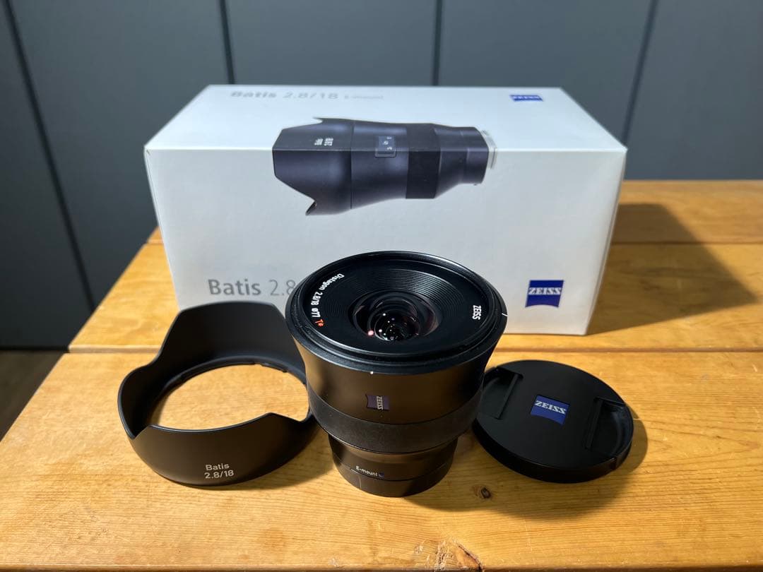 ZEISS Batis 2.8/18 単焦点レンズ