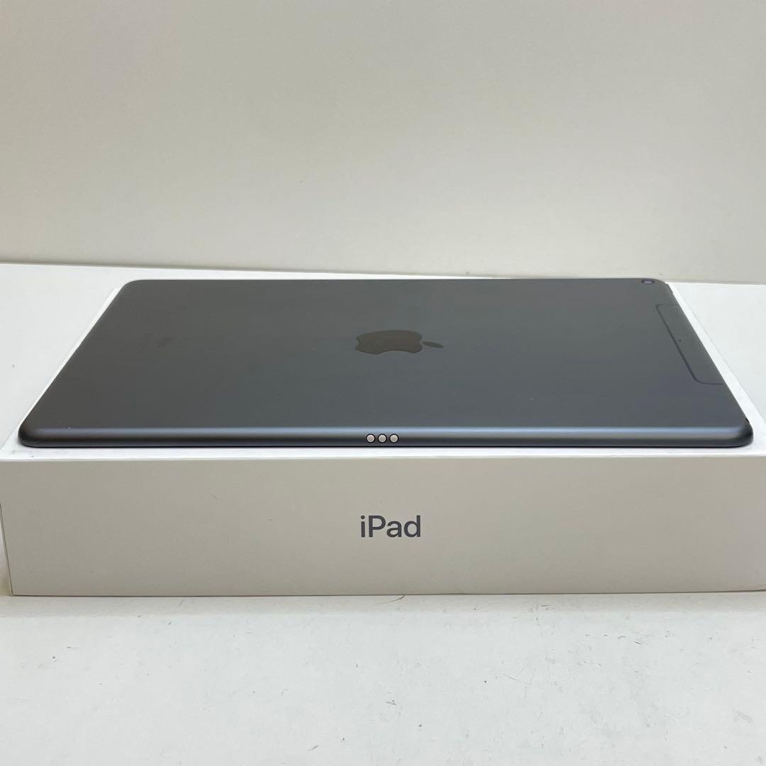 ぷ*ん様 iPad Air 第3世代 64GB Wi-fi + Cellular