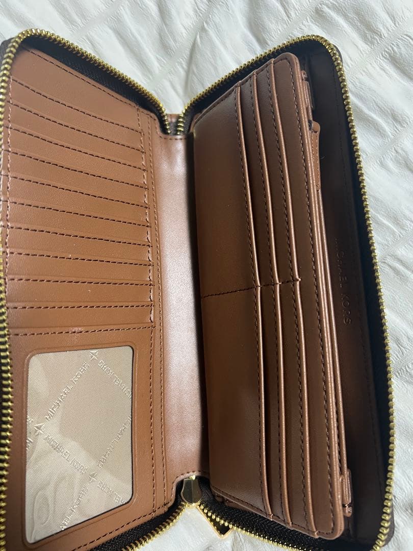 MICHAEL KORS長財布