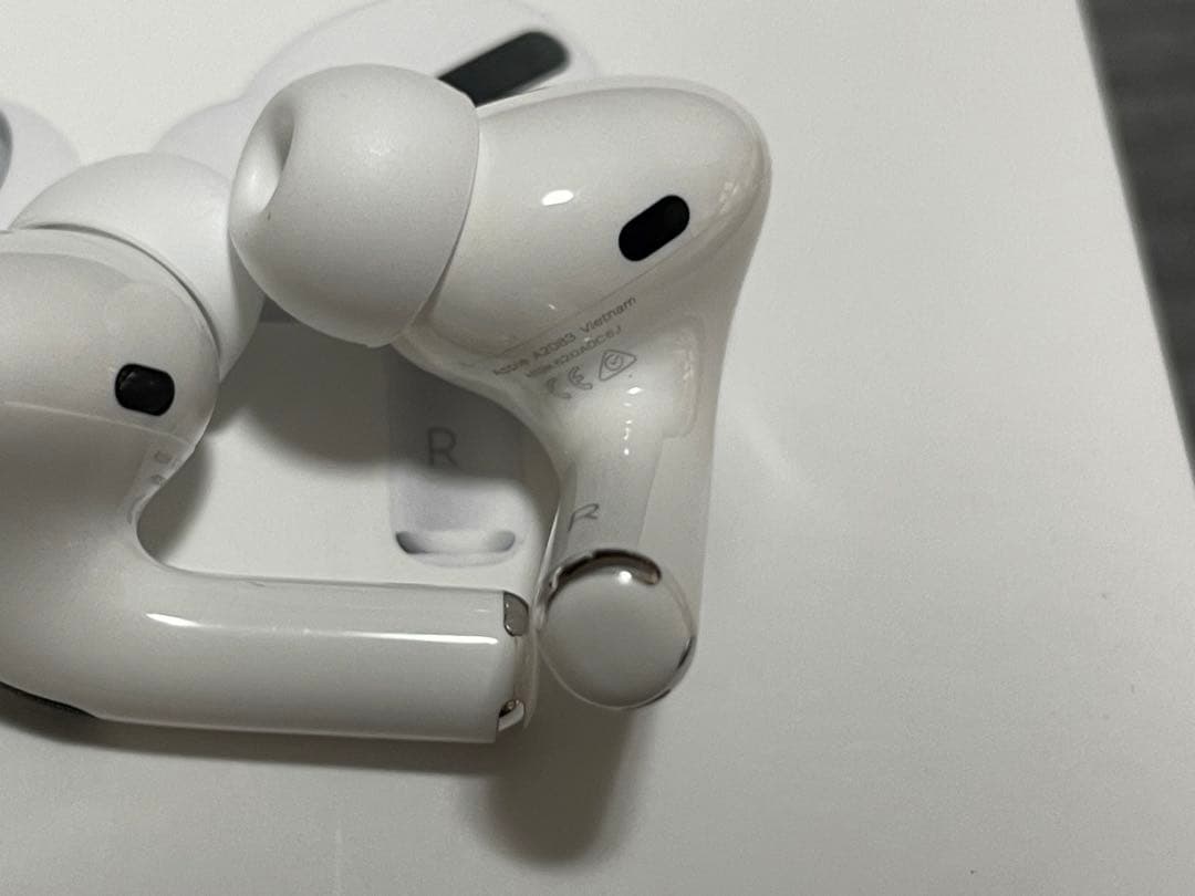 Apple AirPods pro MWP22J/A 第1世代