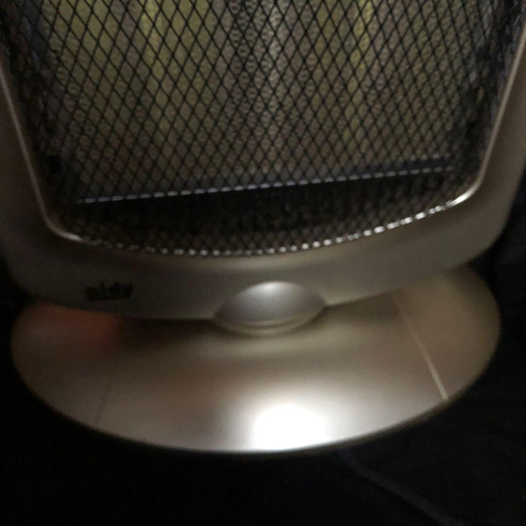 aidy カーボンハロゲンヒーター　遠赤外線　リモコン付　首振り　薄型　ストーブ