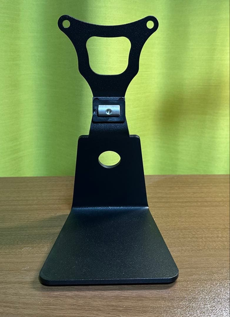 GENELEC 8010 スピーカースタンド ブラック　ペア