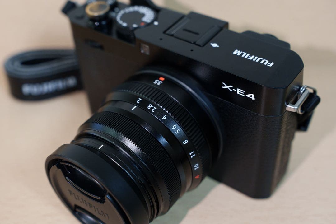 【付属品多数】【美品】FUJIFILM X-E4,XF35mmF2 R WR