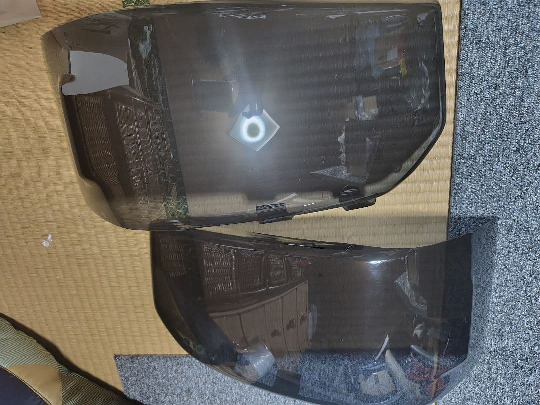 ハイエース　ヘッドライトカバー