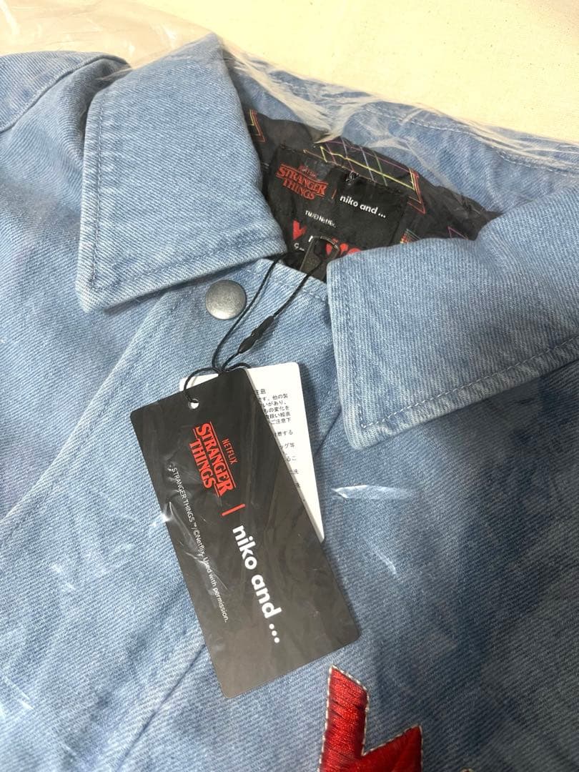 新品タグ付　STRANGER THINGS コラボ　デニムブルゾン M