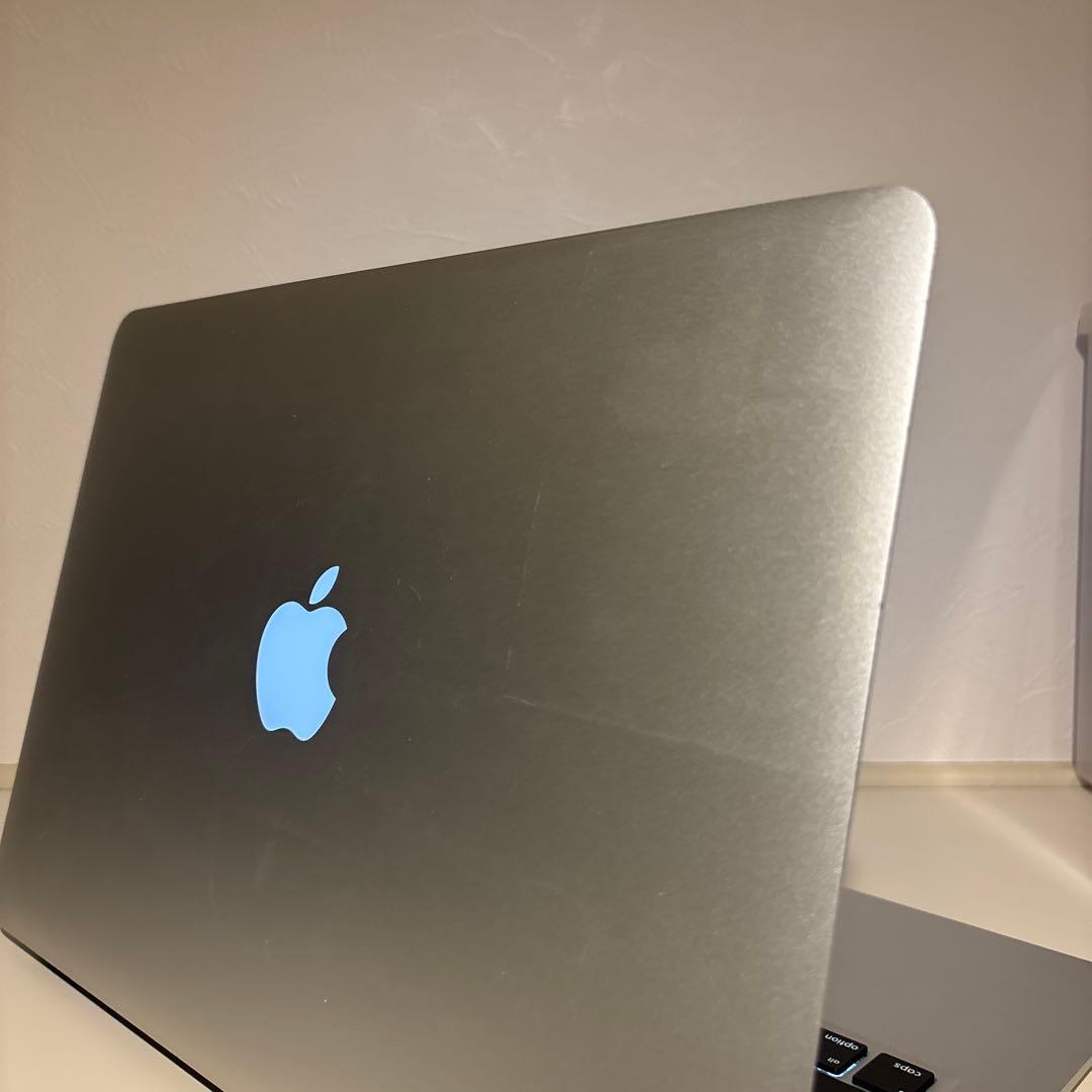 MacBook Air 13インチ Early 2014 i5 8GB動作確認済