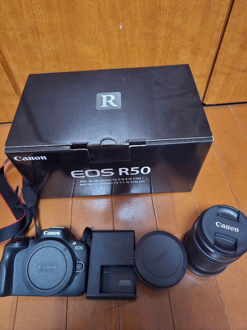 Canon EOS R50 デジタル一眼レフカメラ