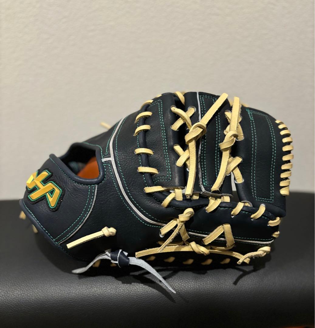 ハタケヤマ　ファーストミット　和牛軟式