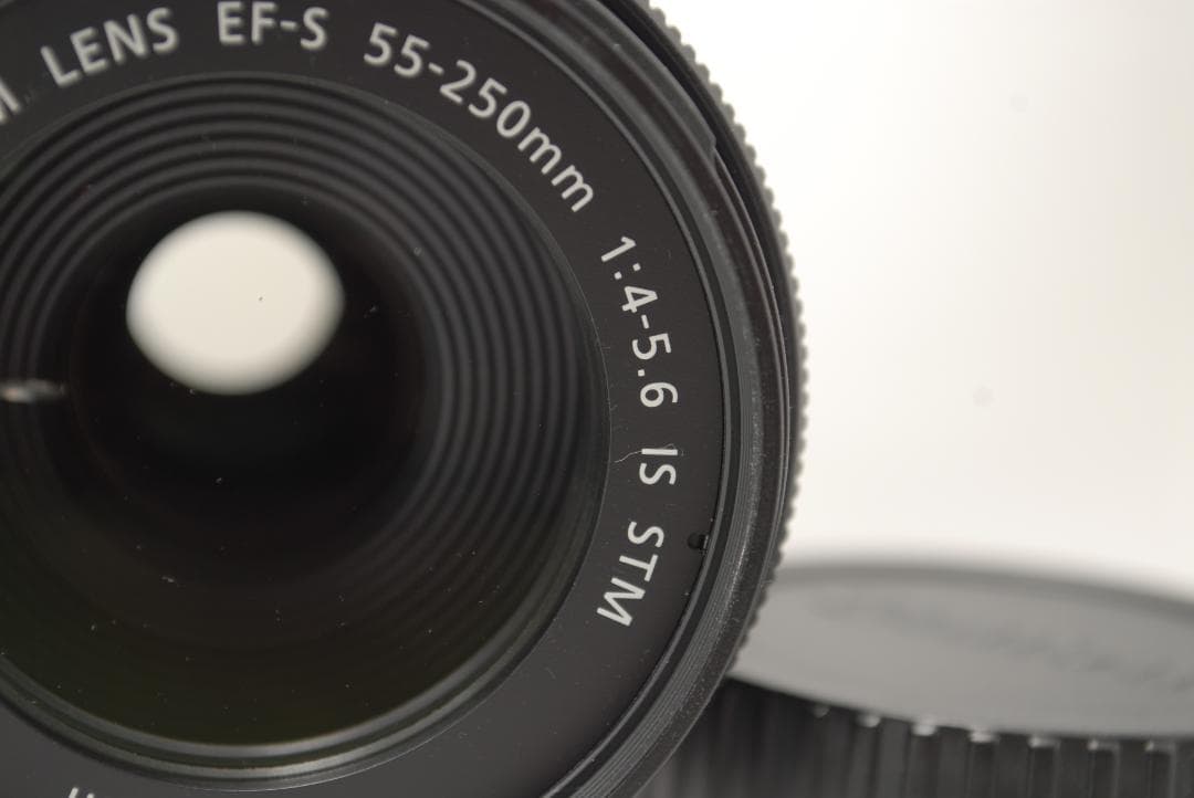 ☘️極美品✨高速AF☘️Canon EF-S 55-250mm IS STM