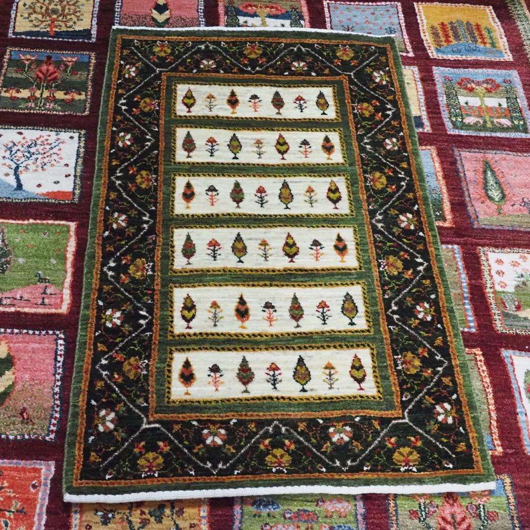 ゾランヴァリ　ギャッベ（ルリバフ）・玄関マットサイズ