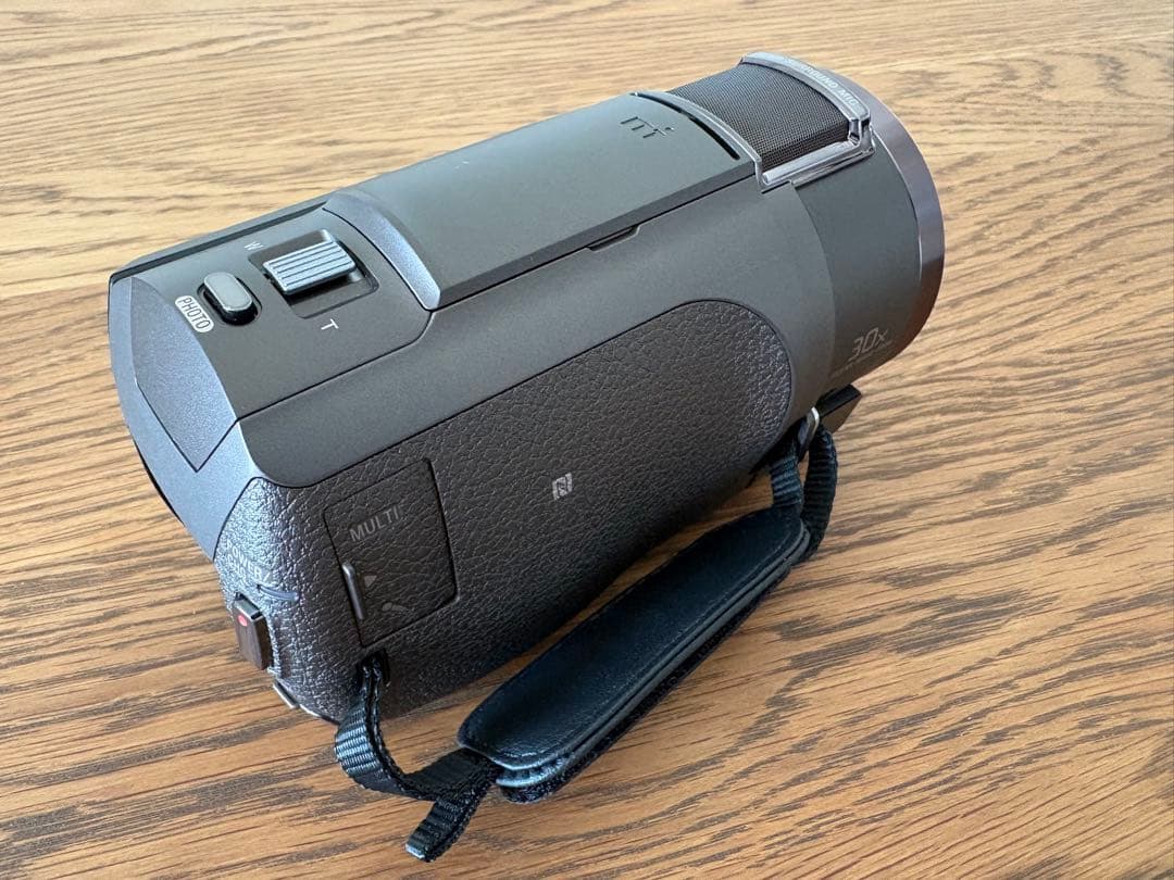 SONY デジタル4Kビデオカメラレコーダー FDR-AX45