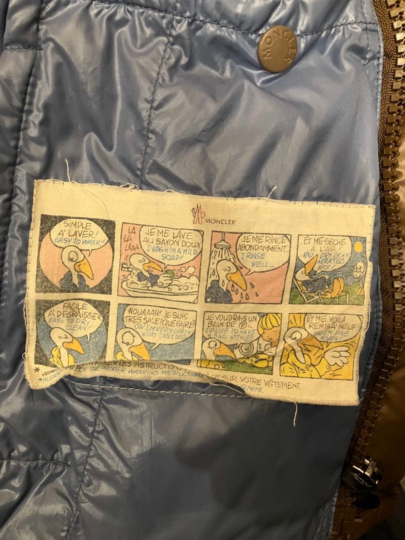 Moncler ダウンジャケット