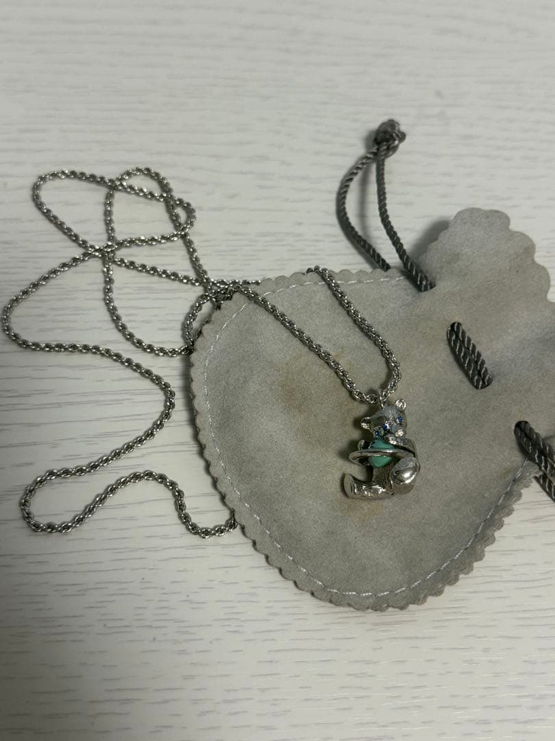 ヴィヴィアンウエストウッドベアオーブペンダントネックレス