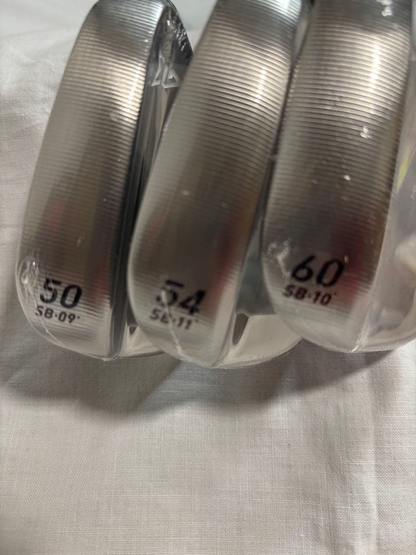 【新品】テーラーメイド　ミルドグラインドウェッジ３本セット【50度54度60度】