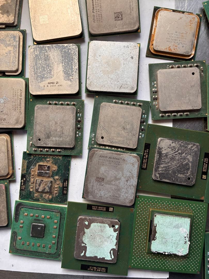 多数のCPU パーツ　まとめ