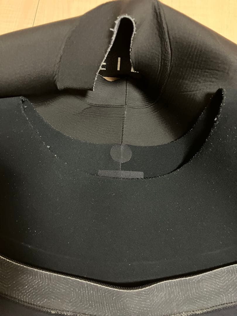 O'NEILL フルスーツ 3/２ミリ　チェストジップ　LBサイズ　日本製