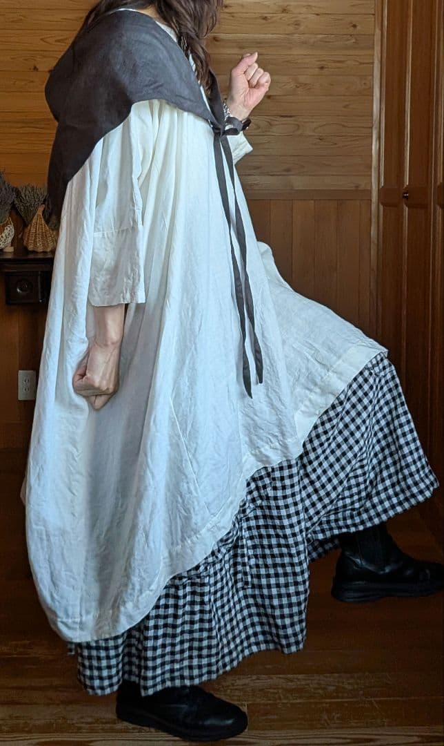 1ハンドメイドパンツとストール2点